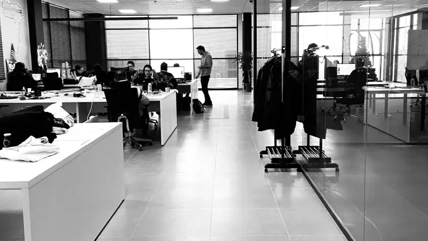 Top 5 Reasons Coworking is Important for Modern Professionals